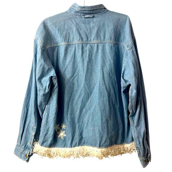 Sierra Pacific Denim Snowman Embroidered Button Up Holiday Shirt Size Large - Picture 2 of 5